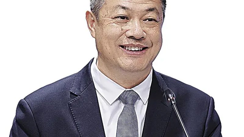 树脂储存容器：如何根据材料特性选择合适的容器？**